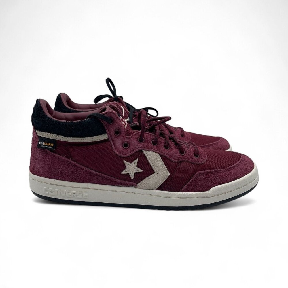 Converse Men's Maroon and Cream Athletic Sneakers